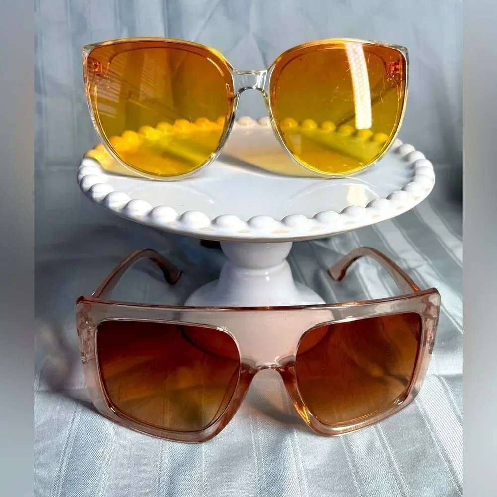 🔥❤️🔥 2 Oversized Retro Pairs of Sunglasses Tinted Lenses Photos Included…